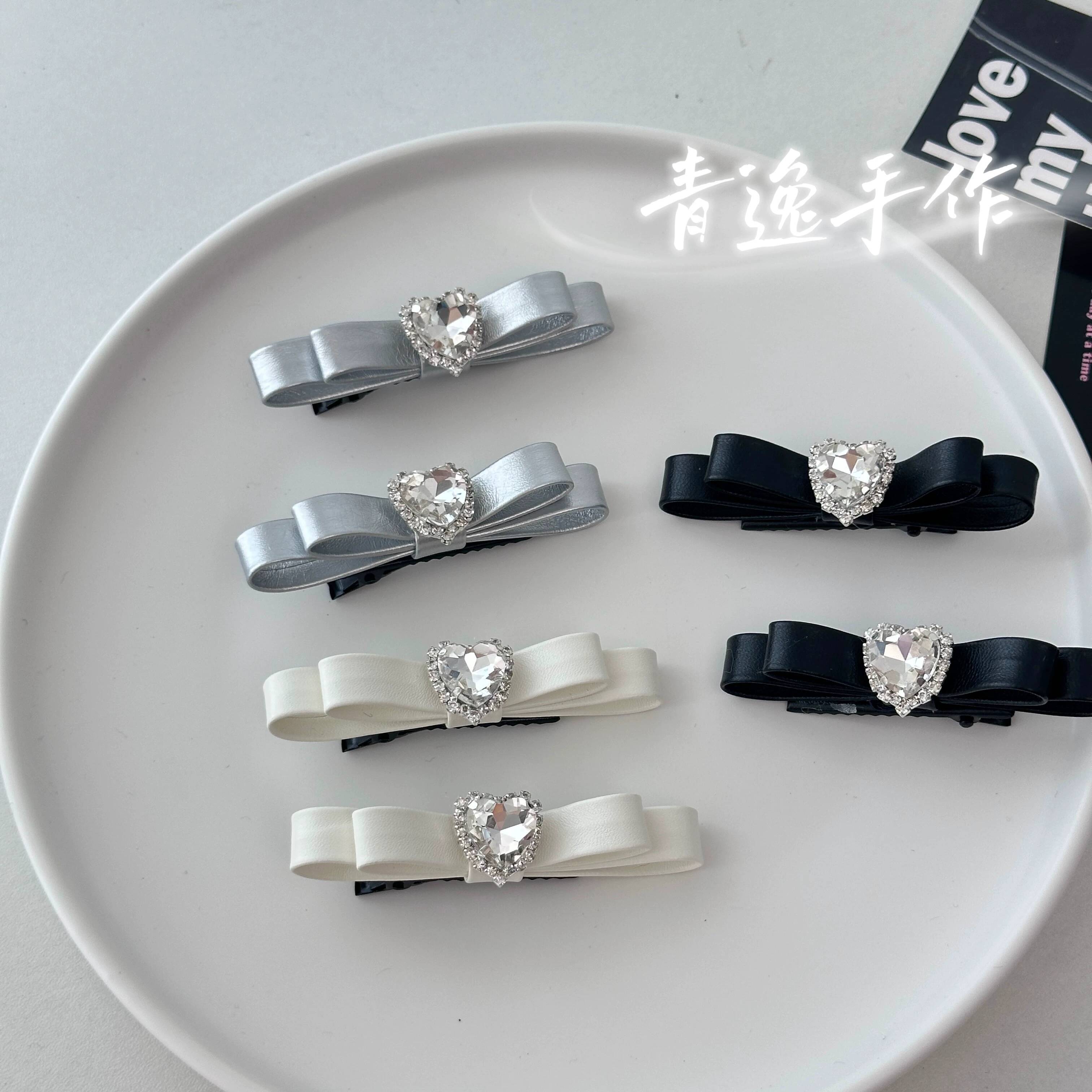 Spinka do włosów w stylu krzyż – Hair Clips recenzja i cena